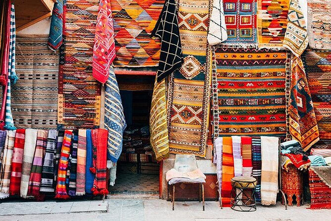 Souks of Marrakech: Private Shopping Tour - Rahba Kedima Square and Souk Semmarine: Your First Anchor