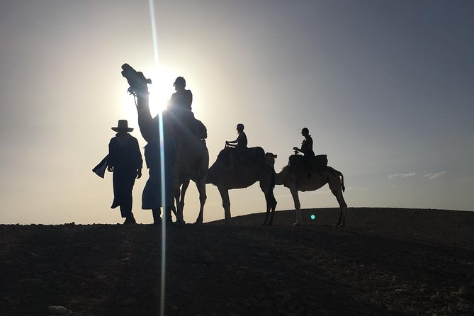 Sunset Camel Ride in the AGAFAY DESERT trip from Marrakech - Camel Ride Across Stone Desert: What It Feels Like