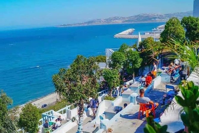 Tanger Adventure + Déjeuner et photographe gratuit!!!! - Caves of Hercules: petite grotto included, big cave costs €6