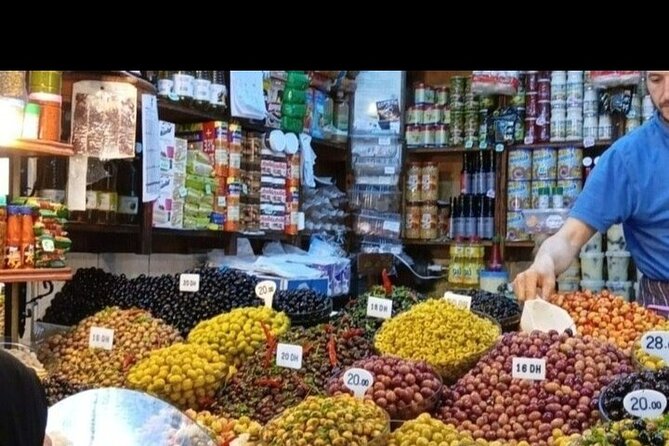 Tangier Cooking Class With a Local Family - A home-cooked Tangier lesson, starting in the medina market