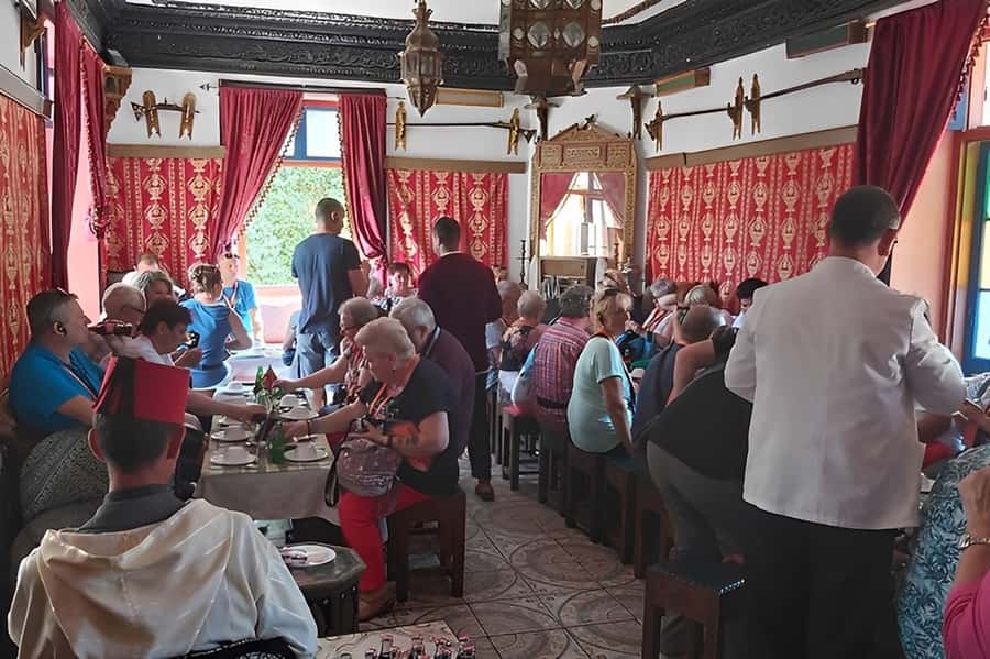 Tangier: Private City Walking Tour with Pickup - Meeting the Right Guide: What the Best Ones Do With Your Questions