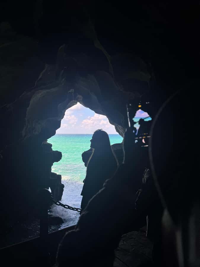Tangier Private Day Tour - Kasbah gate and the music square: Medina walking with Matisse steps