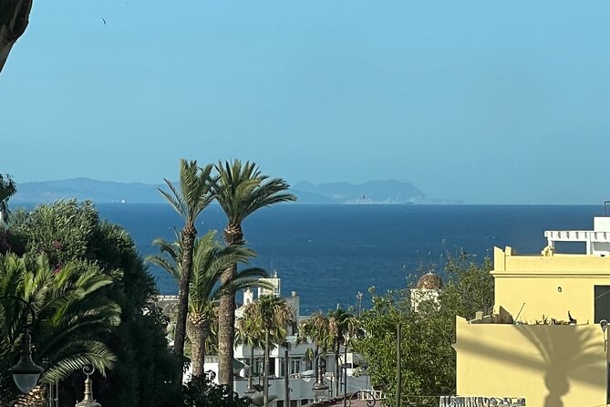 Tangier vip tour - The residential and palace zone: photo windows with a purpose