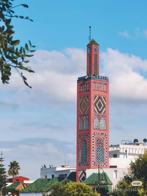 Tangier: Walking Tour in The Medina With Local Guide - Grand Socco to Medina Streets: Markets, Spice Shops, and Bakeries