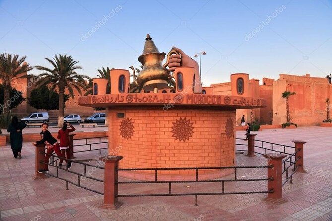 Taroudant and Tiout Oasis Guided Day Trip with Lunch - Group size and pacing: what you can expect in a maximum-50 day