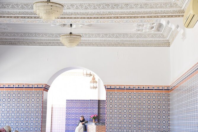 Taroudant + Tiout excursion 1 day with homestay lunch from agadir - Salam Palace and the ramparts: quick, but it sharpens the picture