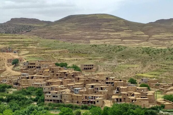 Test of Morocco : 4 Days Merzouga private luxury Desert tour from Marrakech - Day 4: Ait Saoun Mountains, Ouarzazate lunch with a Berber family, then back to Marrakech