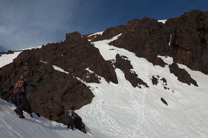 Toubkal Ascension 2 Days - Night at 3,207 m: refuge comfort you’ll feel grateful for