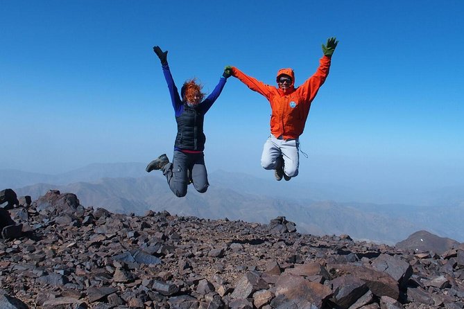toubkal ascent from Marrakech 2 Days - Refuge Life at High Altitude: What to Expect