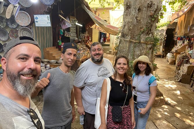 Tour guide in the old city of Fez - Kairaouine Mosque: the 859 AD starting point for Fez’s story