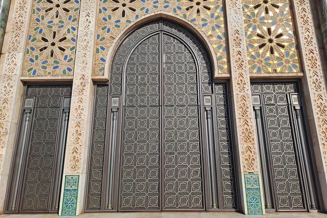 Tour of Casablanca from cruise or hotels, guided tour. - Skip-queue help, A/C transport, and the small comforts that matter