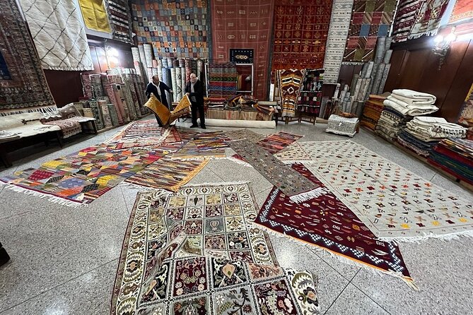 Traditional Souks Shopping Private Tour in Casablanca - Crafts, Spices, and Fabrics: What You’ll Be Shopping For