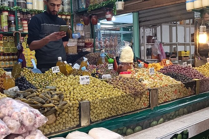 Traditional Souks Shopping Private Tour in Casablanca - The One Drawback to Plan Around: Friday Mornings Can Be Quiet