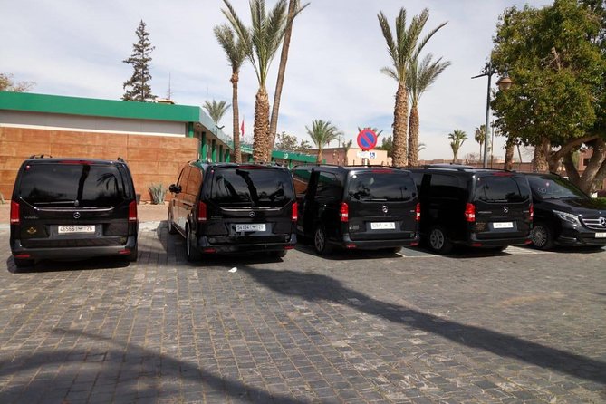 Transfer from and to Marrakech Menara airoport - The Short Ride to Your Hotel: Comfort, Timing, and Practical Help