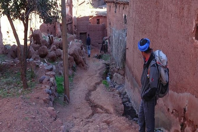 Trekking in Morocco / 3 Days Valley Trek in the Atlas Mountain & Waterfalls - The people make the difference: guides, cooks, and village know-how