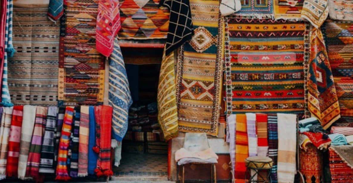 Vibrant Voyages: Explore the Colorful Souks of Casablanca! - Food tastings that make Moroccan classics click