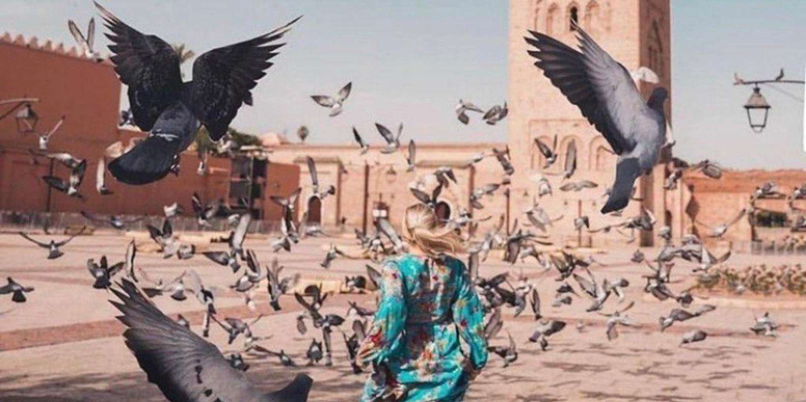 Vibrant Voyages: Explore the Colorful Souks of Casablanca! - Your guide, El Mehdi: friendly humor plus clear city context