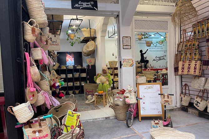 Workshop to Personalize your Basket in the Medina of Marrakech - Tea, pastries, and where the real value shows up